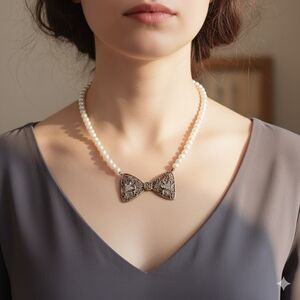 Vintage Pearl ribbon necklace